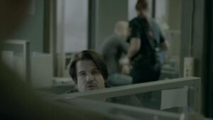 Смотреть на Лордфильм 2.0 Сериал Мост 2011